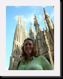 DSCF0004 * Cathy in front of Sagrada Familia * 1536 x 2048 * (1.07MB)